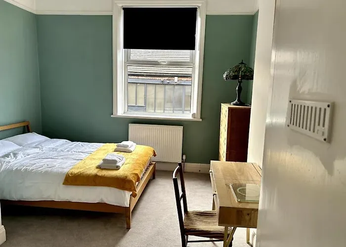 Suze's * Харрогейт